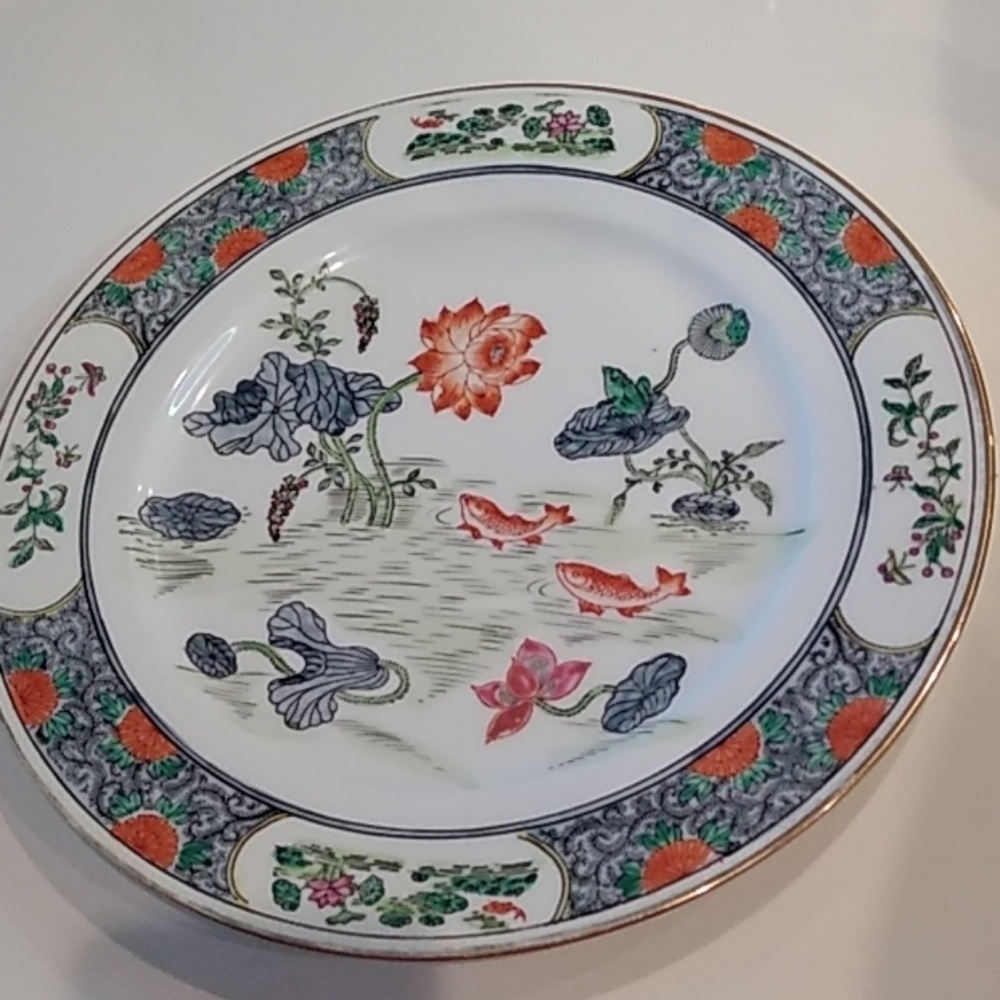 Japanese Porcelain Gold Rim Plate